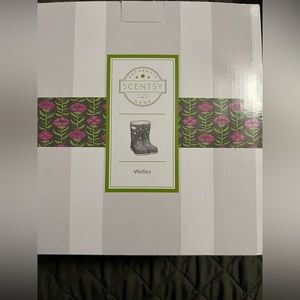 Scentsy Candle warmer